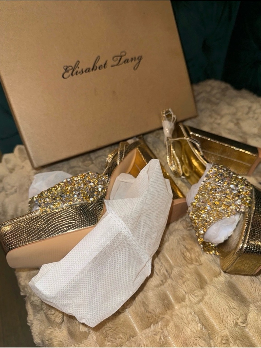 Elizabeth Lang size 8.5 gold heels